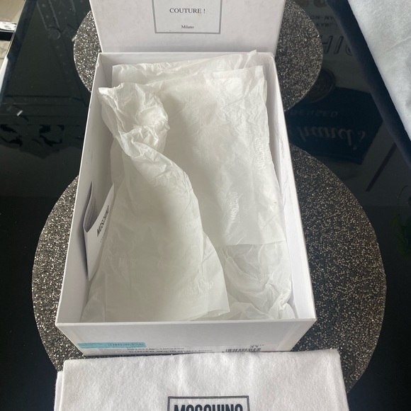 MOSCHINO - Picture 7 of 8